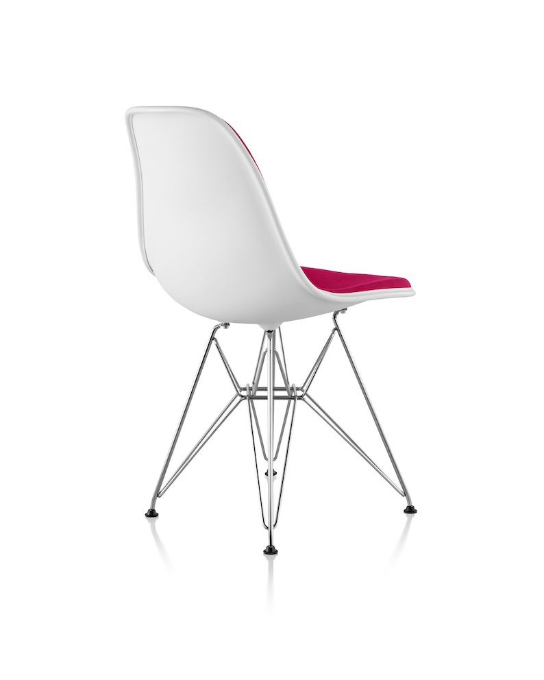 开云（中国） - 坐具|餐椅|办公家具|设计师家具|伊姆斯®软垫餐椅